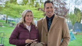 Alison Sweeney, Victor Webster in A Sprinkle of Deceit: A Hannah Swensen Mystery