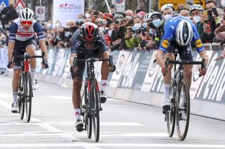 Trofeo Laigueglia 2021 - 58th Edition - Laigueglia - Laigueglia 202 km - 03/03/2021 - Egan Bernal (COL - Ineos Grenadiers) - Mauri Vansevenant (BEL - Deceuninck - Quick-Step) - photo Roberto Bettini/BettiniPhotoÂ©2021