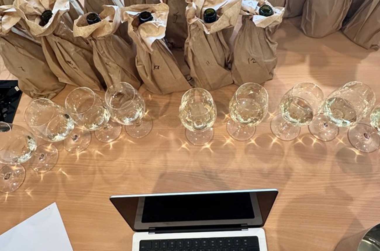 Tasting for the Margaret River Vintage Report