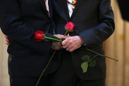 Judge puts same-sex marriages in Wisconsin on hold