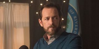 luke perry riverdale dad as mayor