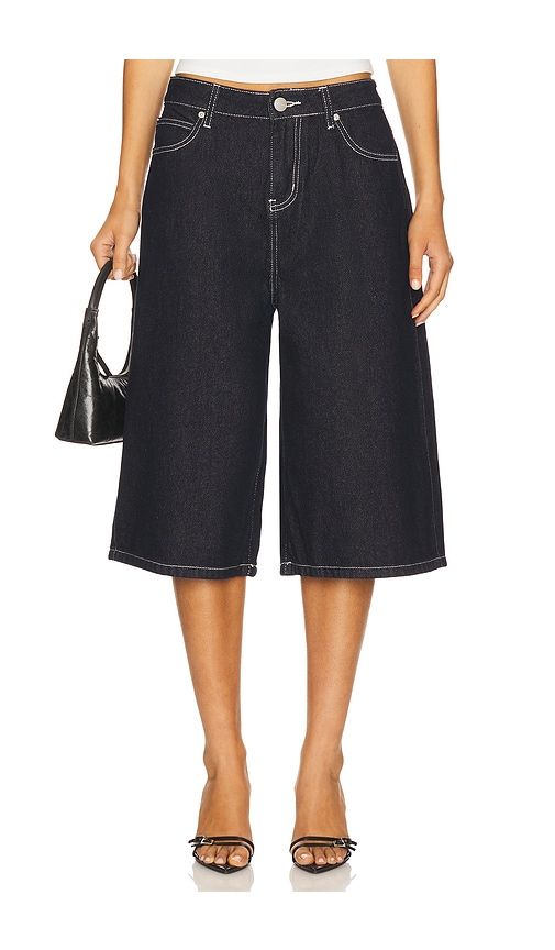 Finley Oversized Short