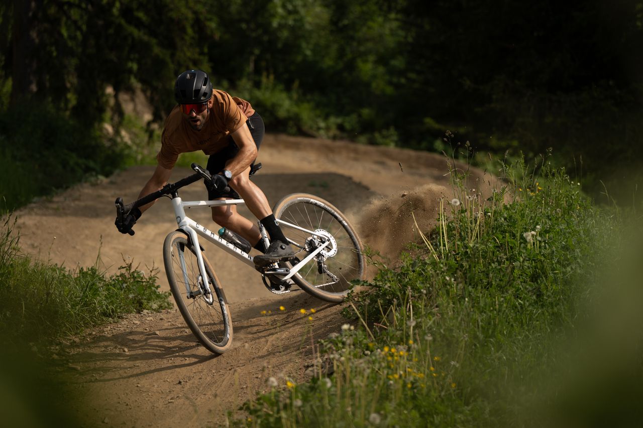 COMMENCAL gravel bike in action