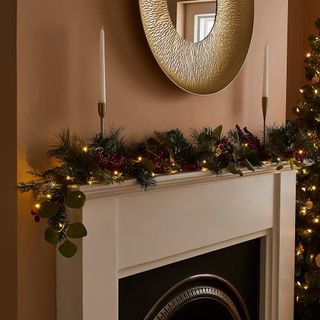 Dunelm 180cm Pre-Lit LED Artificial Berry Garland with Pinecones