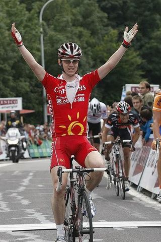 Belgian Nick Nuyens takes a comfortable victory