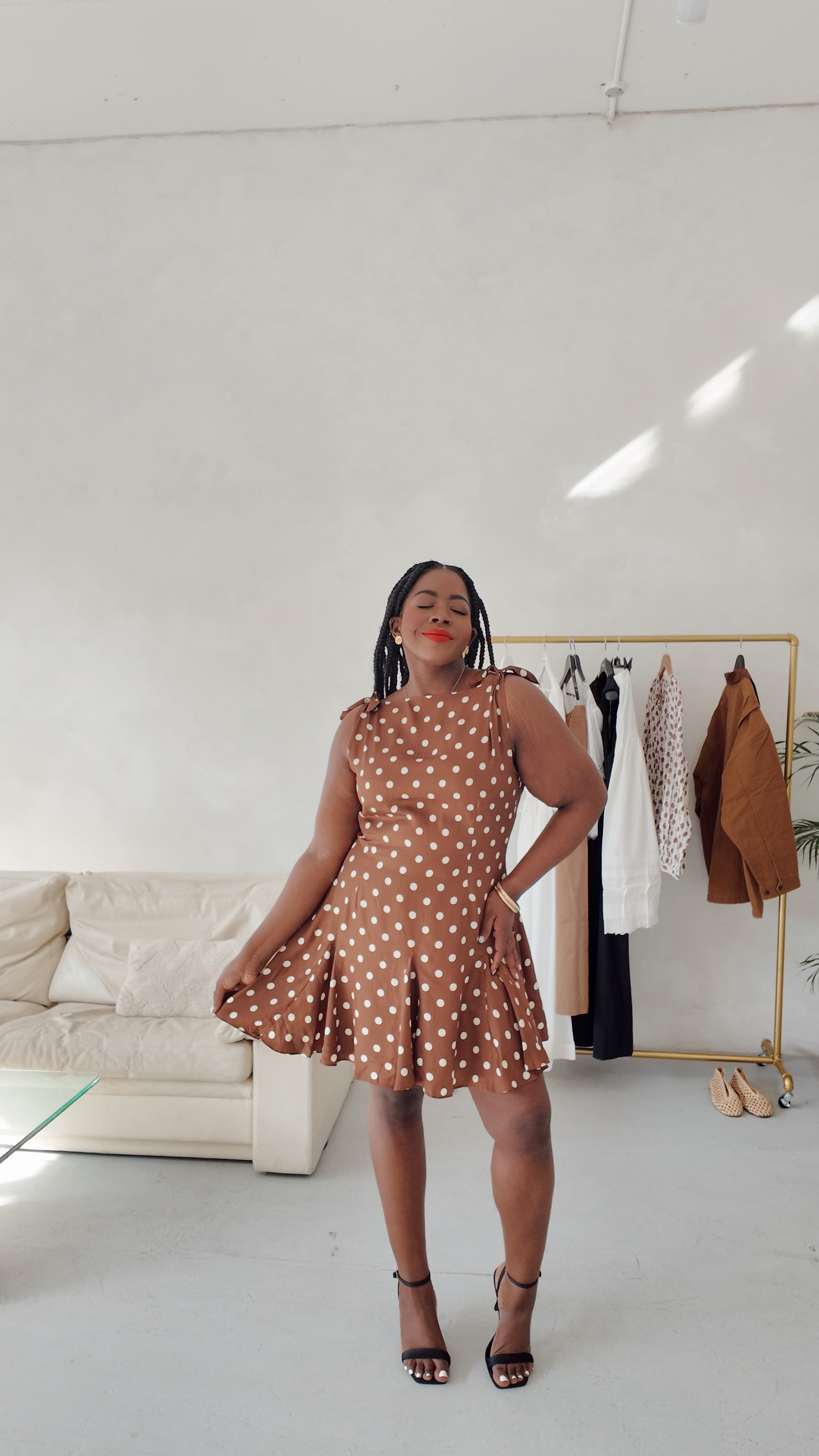 stephanie yeboah tries on the best doen dresses