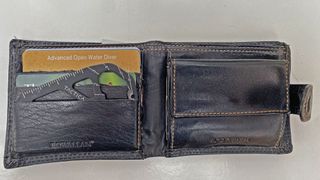 Tactica M.020 - fits in a wallet