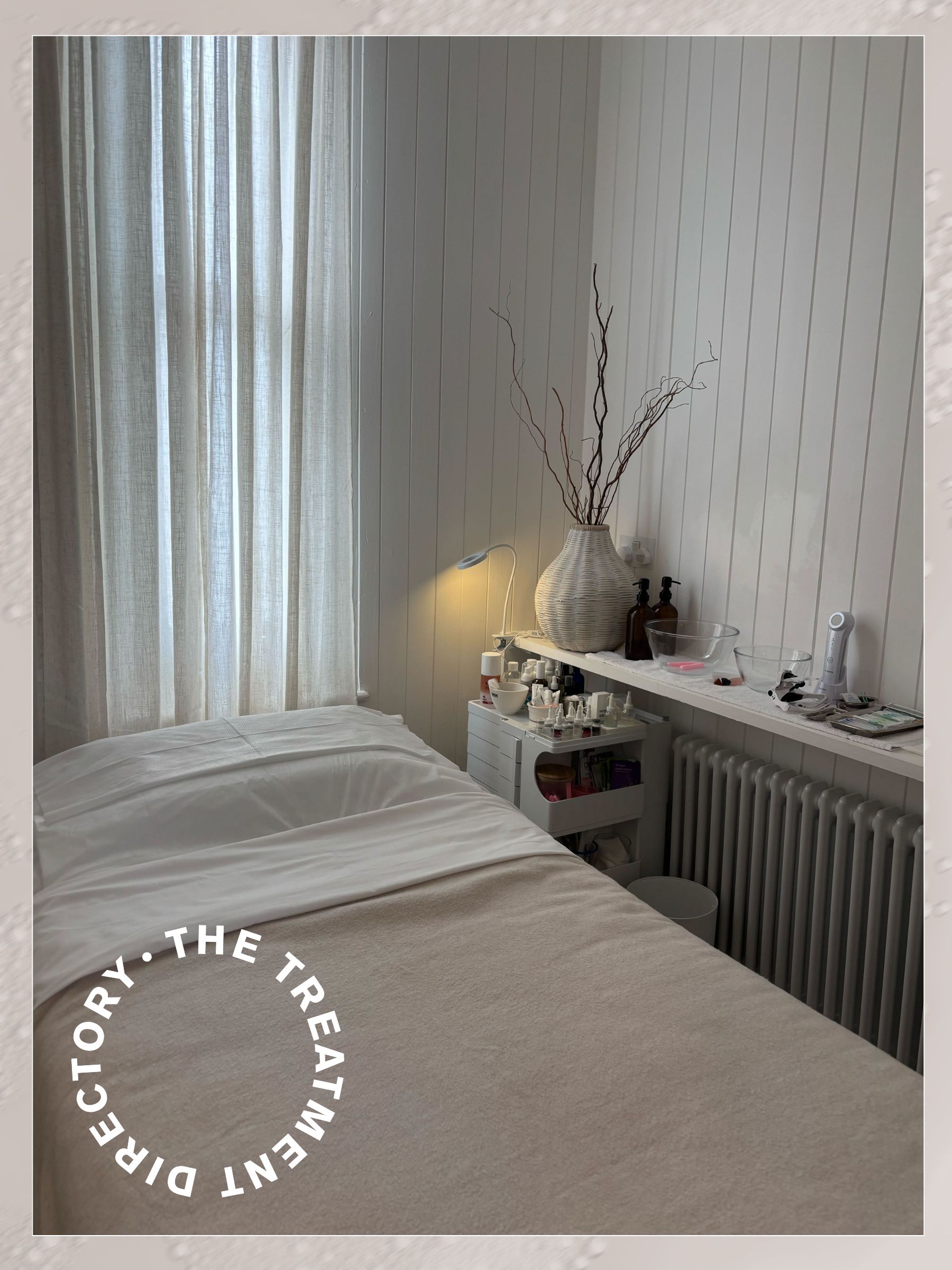 The salon space where deputy beauty editor Grace Lindsay had acupuncture