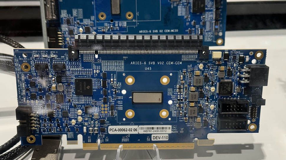 Astera Labs Aries 6 PCIe Retimer Development Board