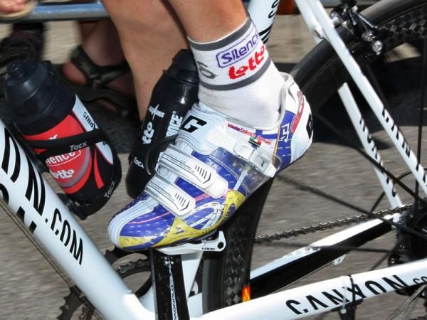 Evans' Silence-Lotto teammate Charlie Wegelius gets a pair of custom Gaernes, too.