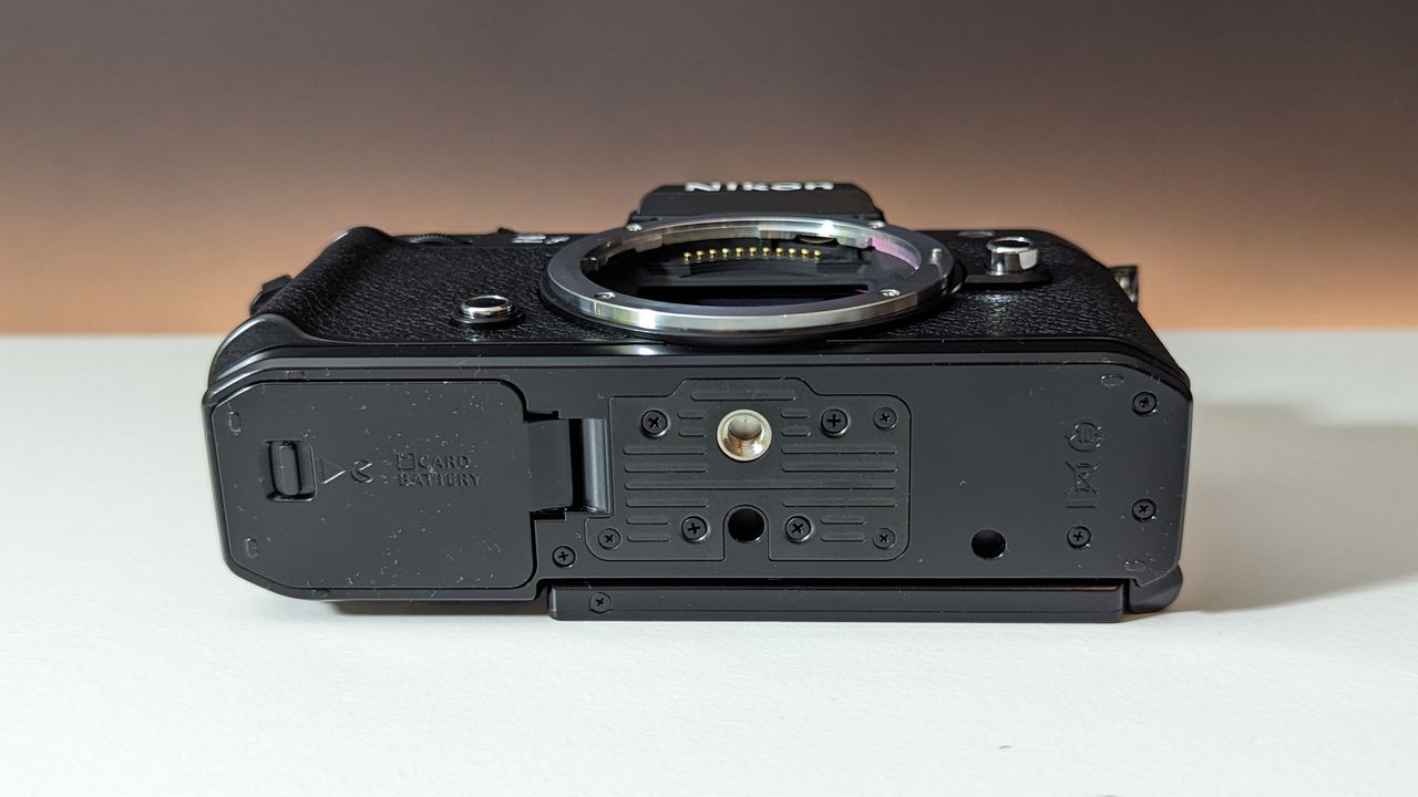 Nikon Zf bottom view