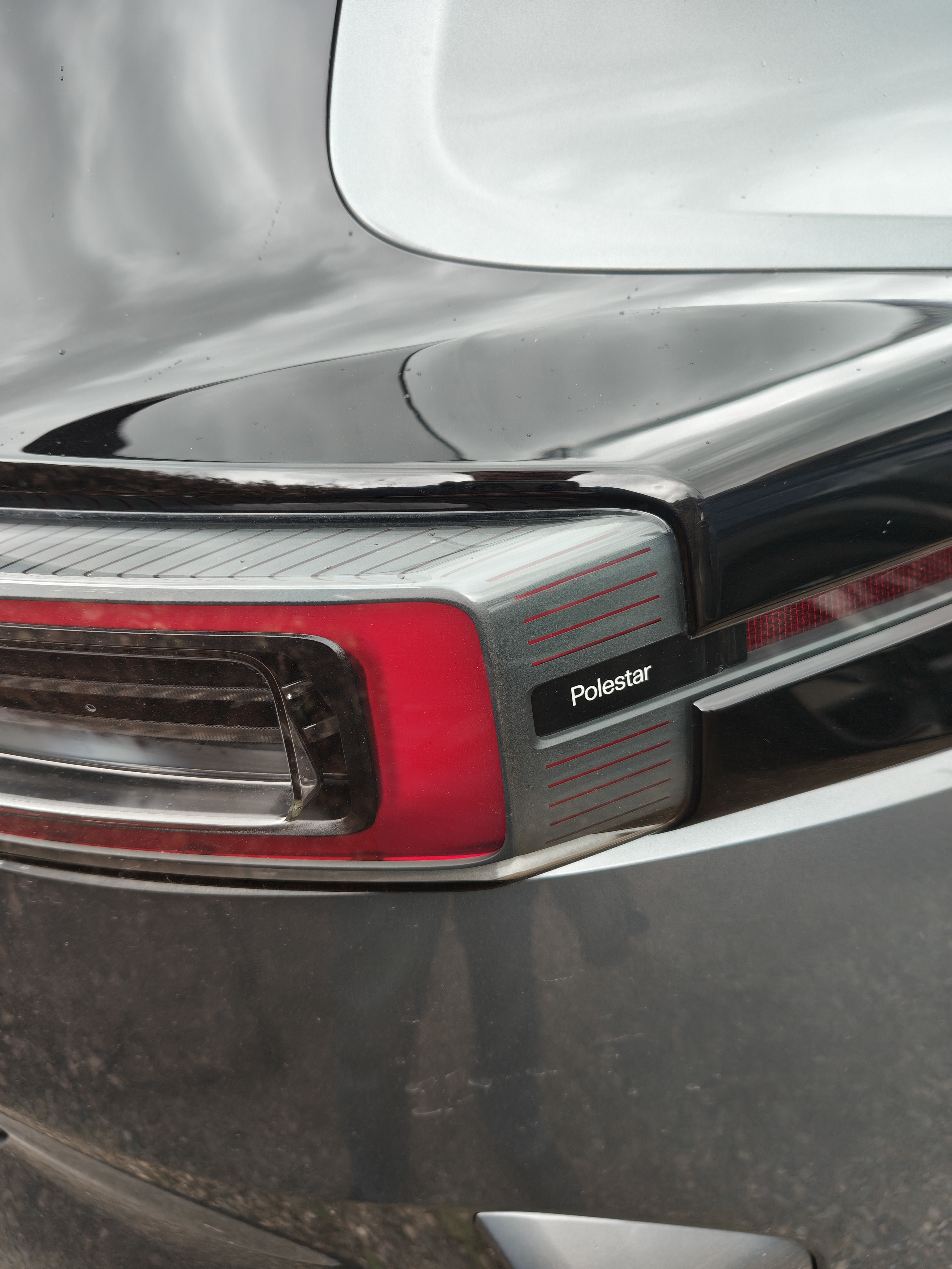 Polestar 3 light details