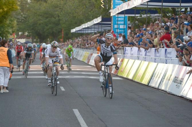 Marcel Kittel (Giant-Shimano) beats Andre Greipel (Lotto Belisol) to the line