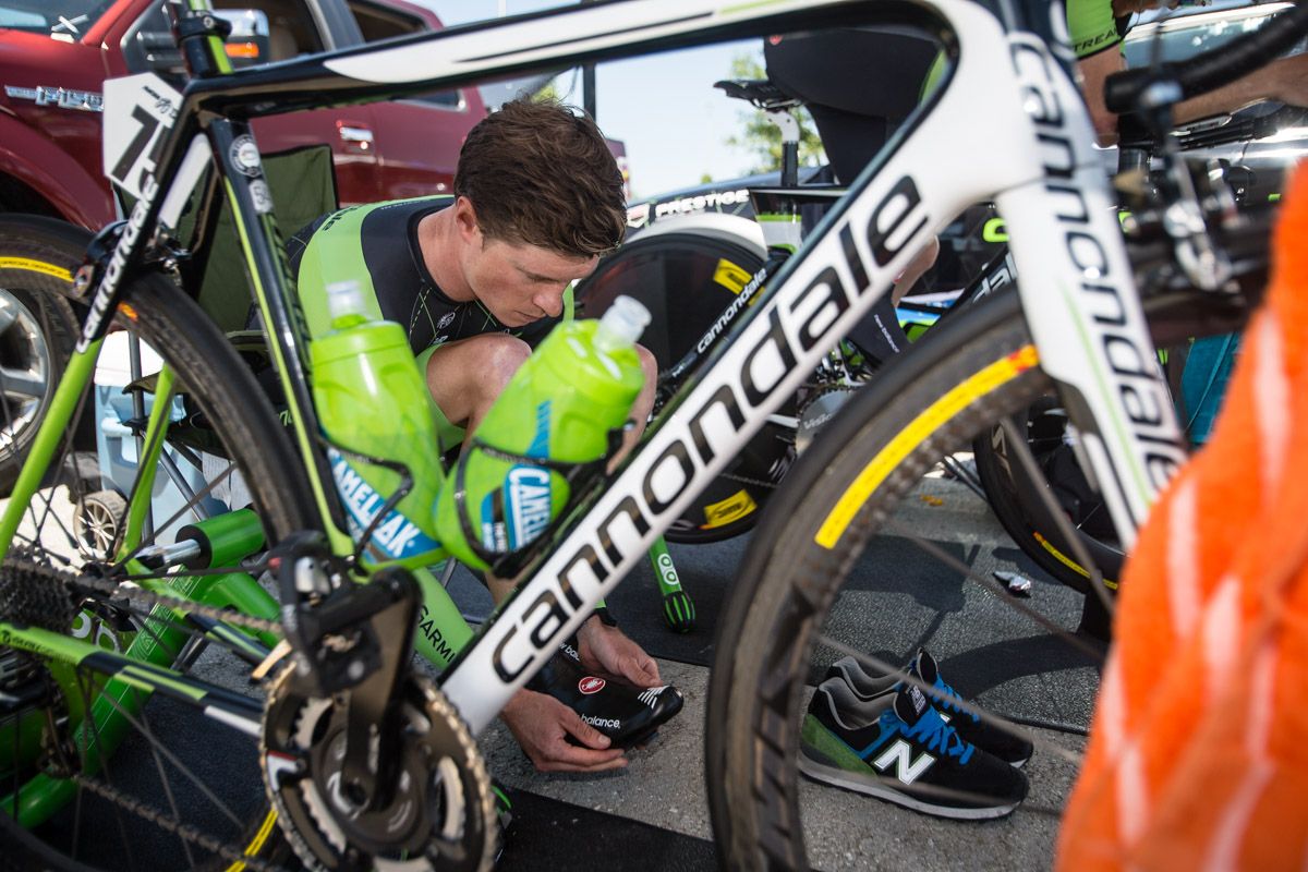 Ben King (Cannondale-Garmin) gets ready for his start