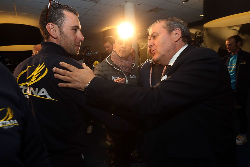 Mauro Vegni of RCS Sport and Vincenzo Nibali of Astana greet each other at Wednesday's pre-Giro press conference.