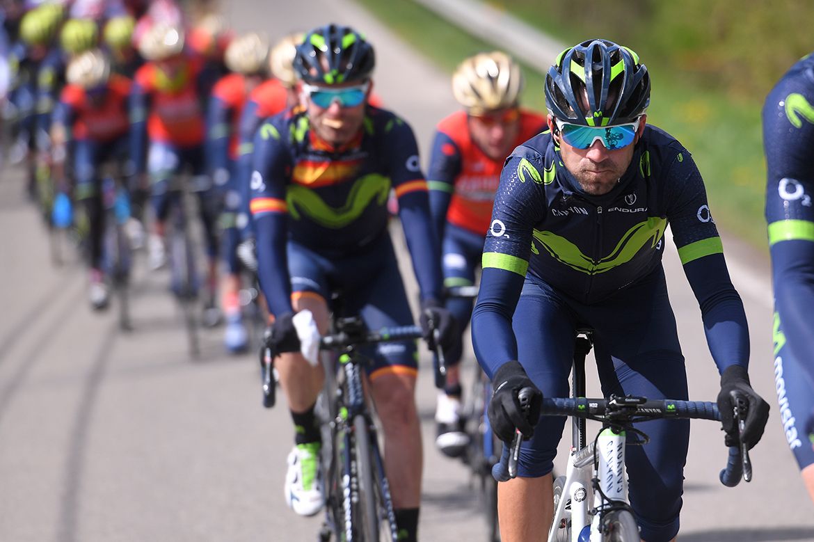 Movistar at the head of the Fl&egrave;che Wallonne peloton