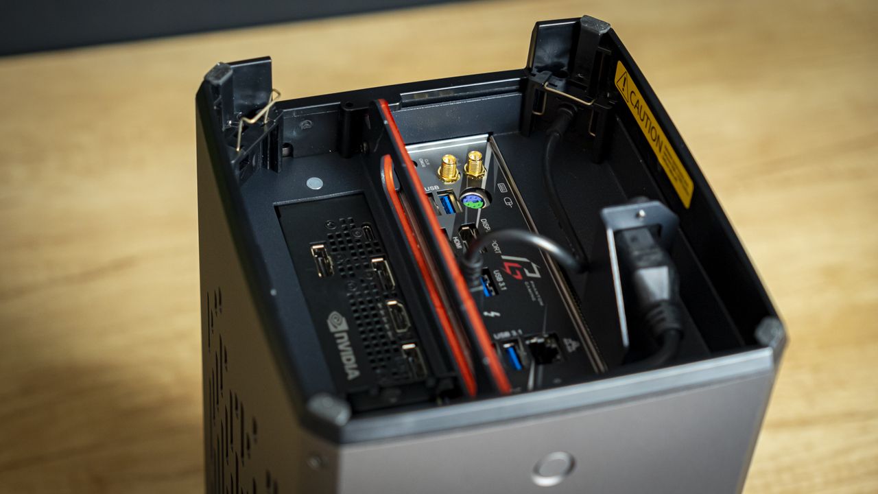 Louqe Raw S1