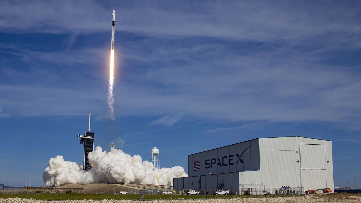 SpaceX's Dragon CRS-21 mission lifts off on a Falcon 9 rocket from Launch Complex 39A at NASA's Kennedy Space Center in Florida, on Dec. 6, 2020.