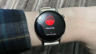 Huawei Watch GT 3:n happisaturaatiomittaus