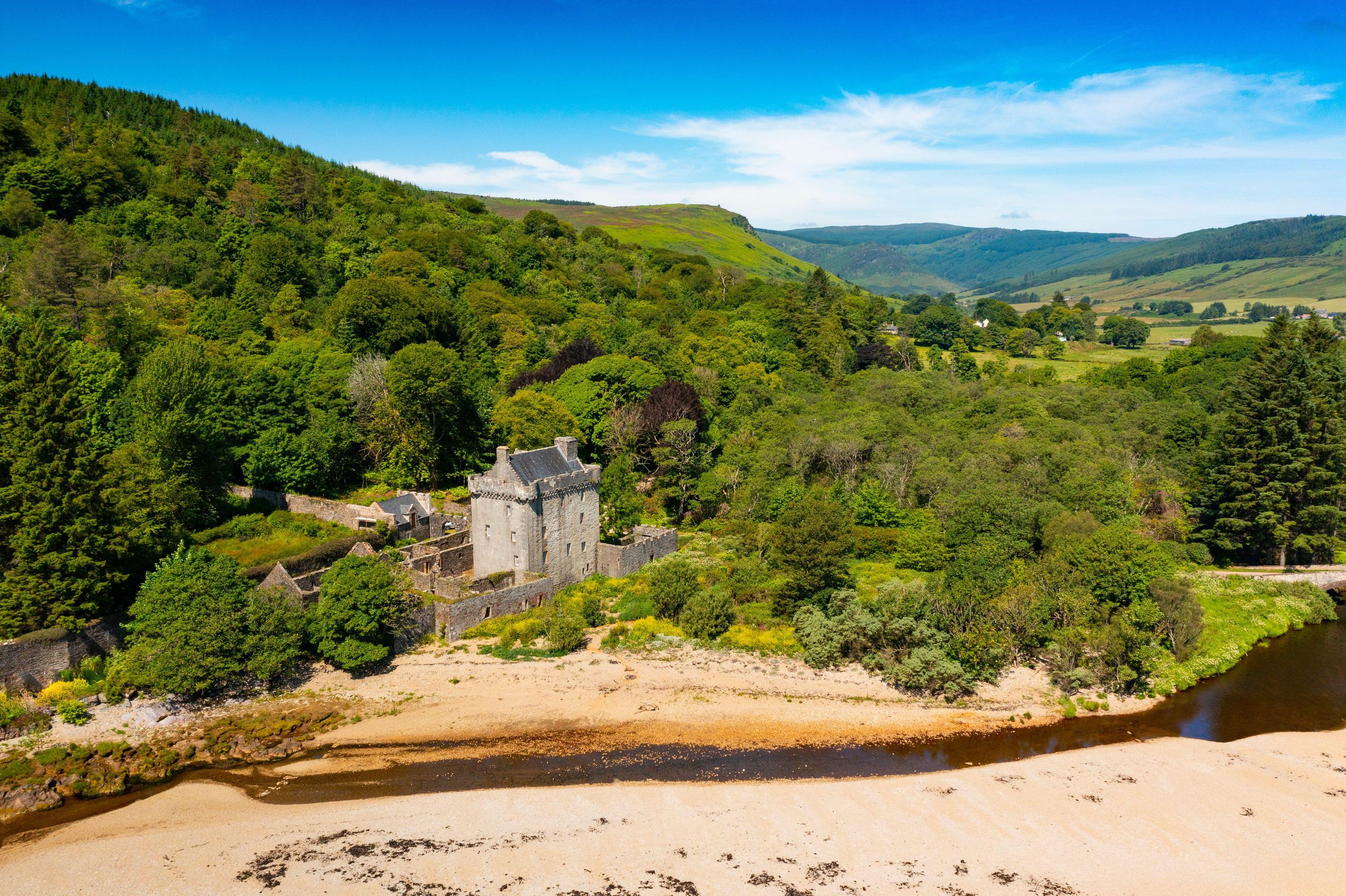 Do you ever walk into a hotel room and feel like it's missing something —like a banqueting hall and torture chamber? Here are ten castles you can stay in with unique amenities