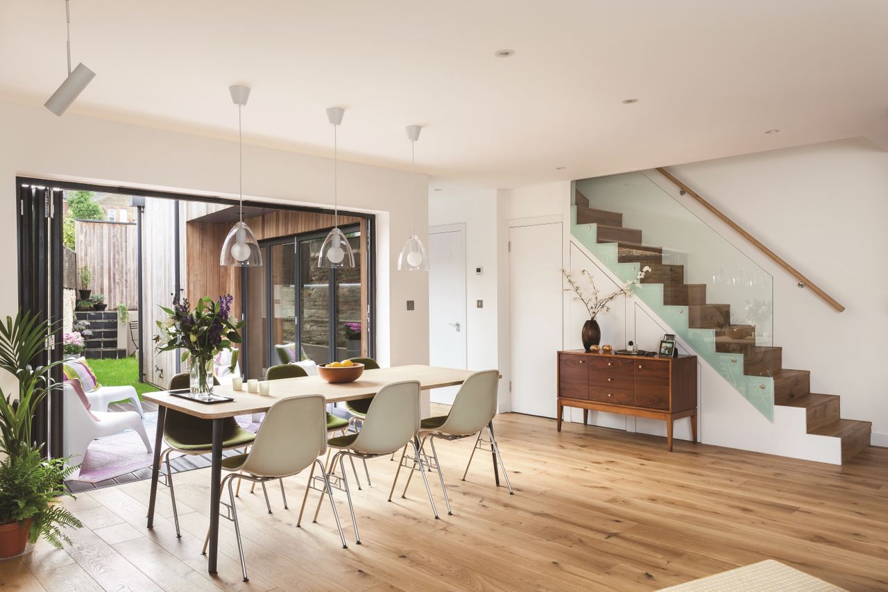 Kloeber bi-fold doors in a dining room