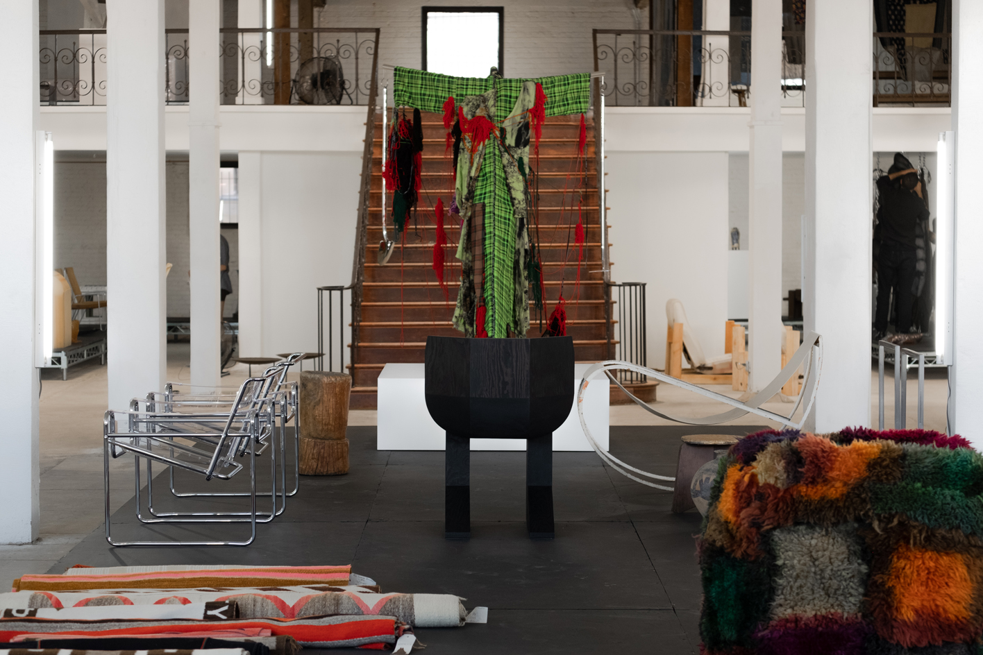 Installation view featuring Sterling Ruby / S.R. Studio. LA. CA, Unique (7676), 2021 and Michèle Lamy for Rick Owens furniture