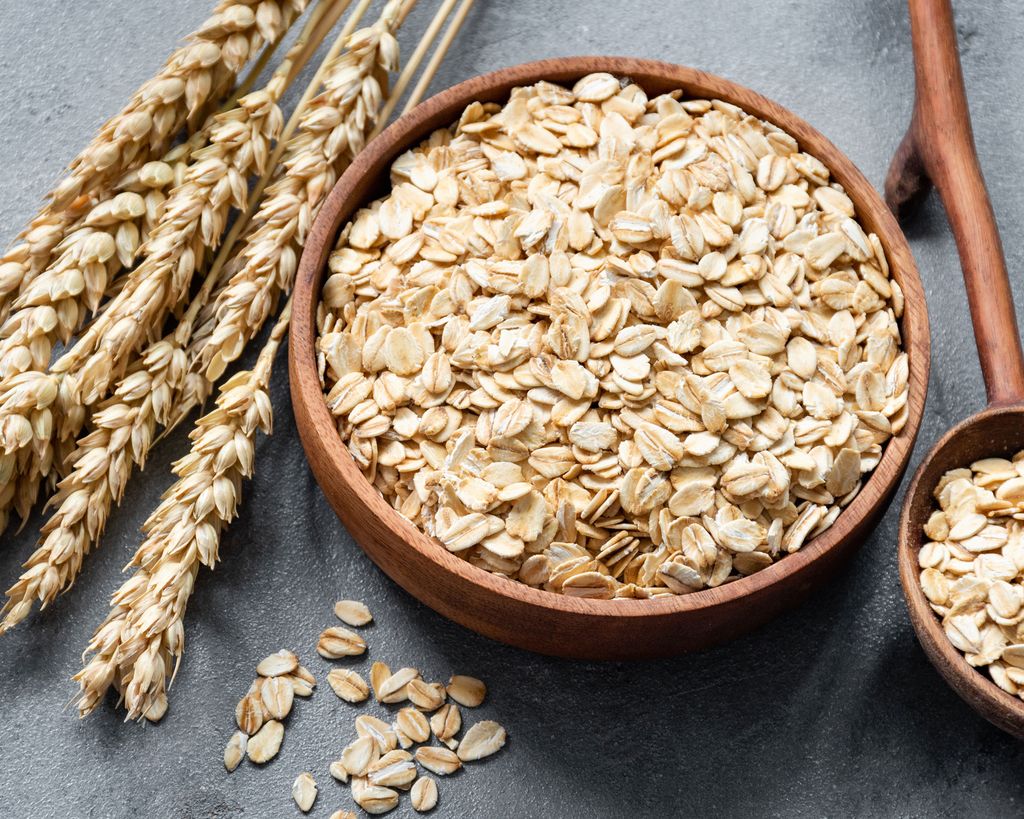 Unusual houseplant care tip - does adding oats to soil work? | Gardeningetc