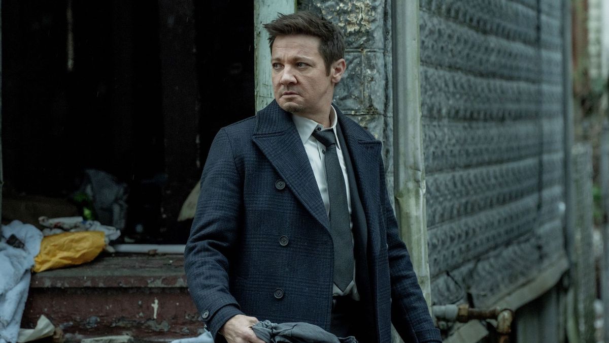 Jeremy Renner in Mayor of Kingstown