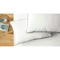12. Saatva Latex Pillow