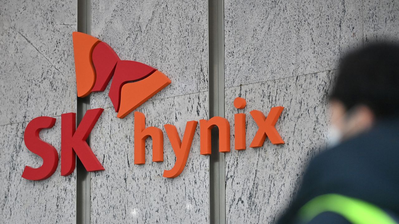 SK hynix si quota negli USA e raccoglie 26,5 miliardi per la memoria HBM: cosa significa per l'AI on-premise