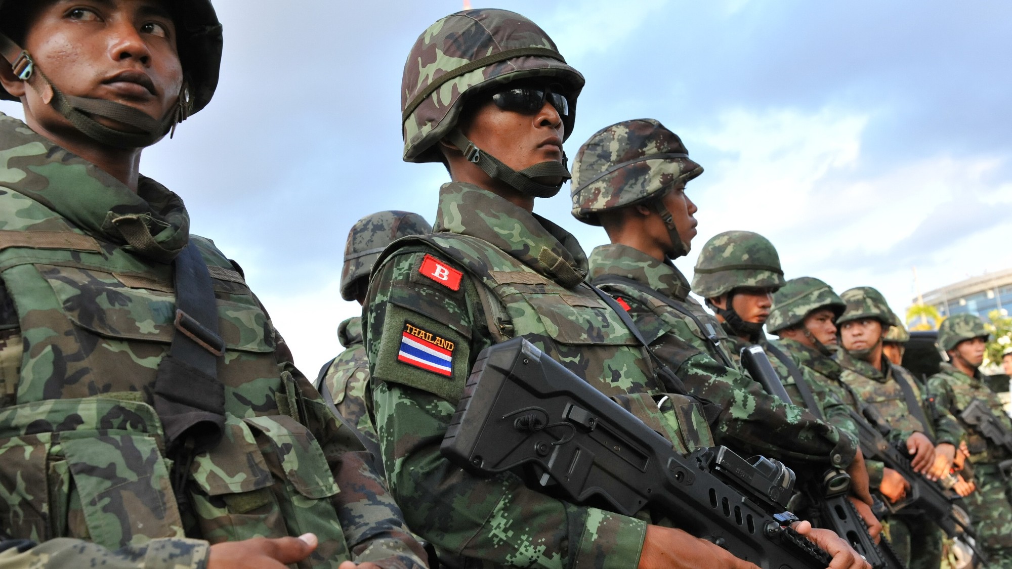 Thai army soldiers in line