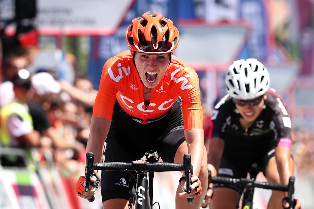 Pauliena Rooijakkers (CCC Liv) finishes third at Clasica San sebastian