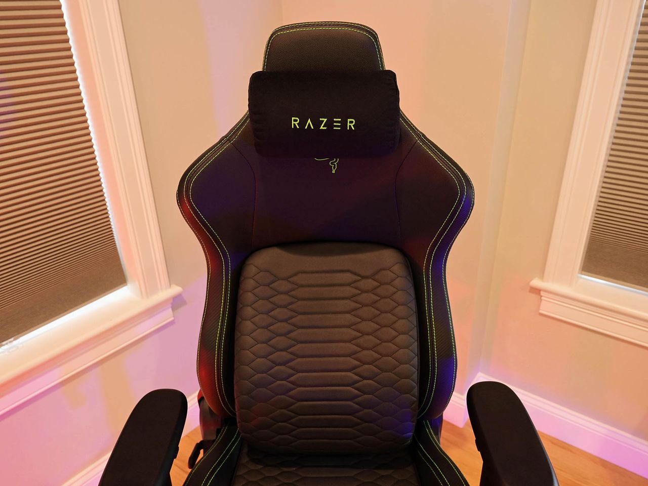 Razer Iskur