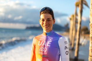 Campamento de entrenamiento del UAE Team ADQ 2022