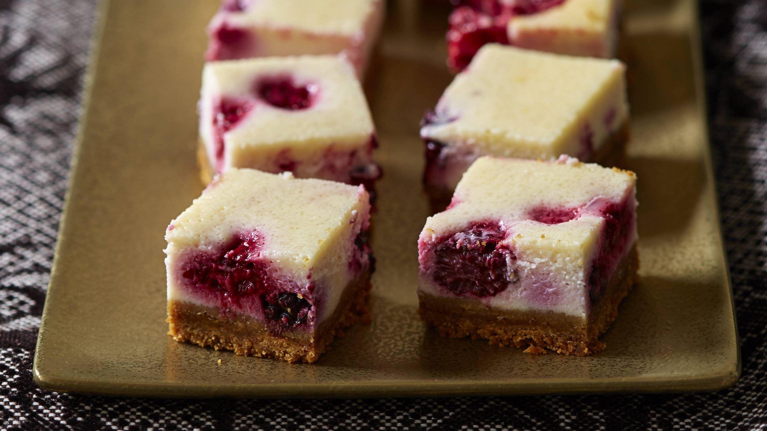 Berry swirl cheesecake bites recipe