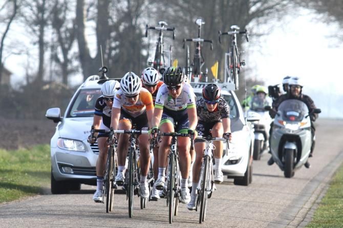 Loes Gunnewijk in the breakaway