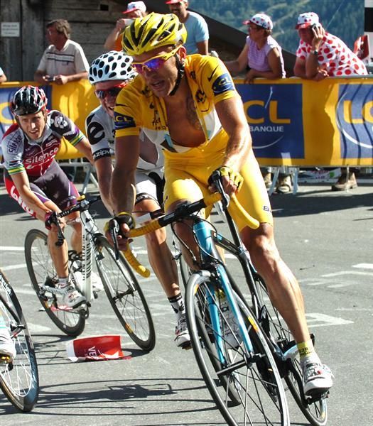 Rinaldo Nocentini's (AG2R La Mondiale) run in yellow came to an end today