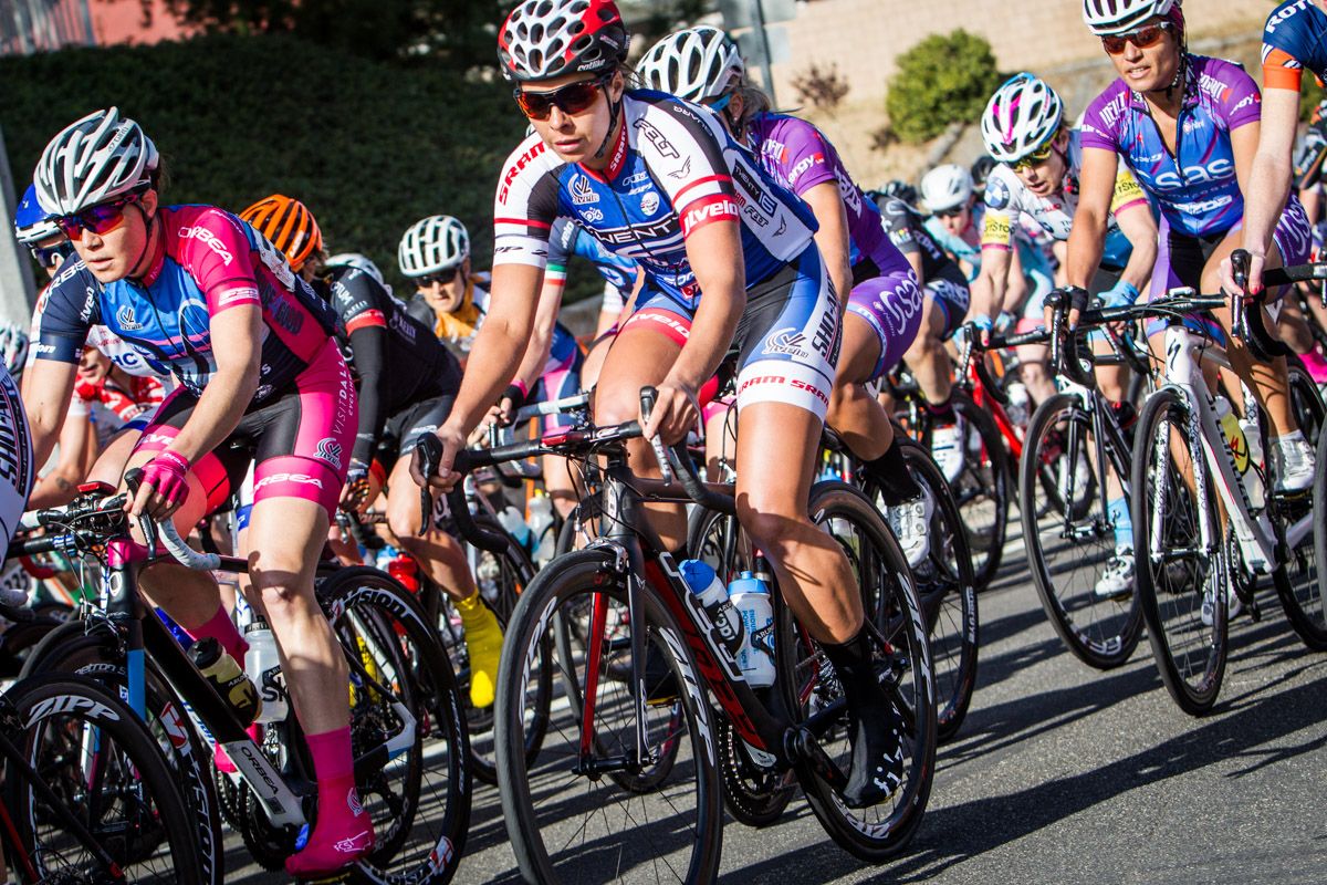 Allison Jackson (Twenty16) rides in the bunch before her win.