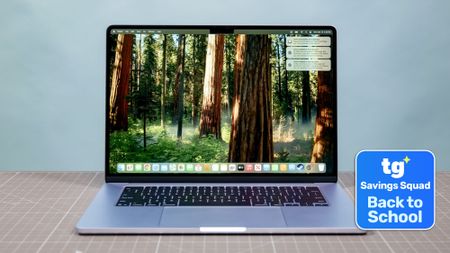 MacBook Air M4 on desk