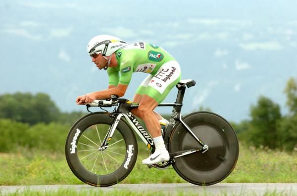 Mark Cavendish (HTC-Highroad) is looking forward to the Champs-Elysees in green.