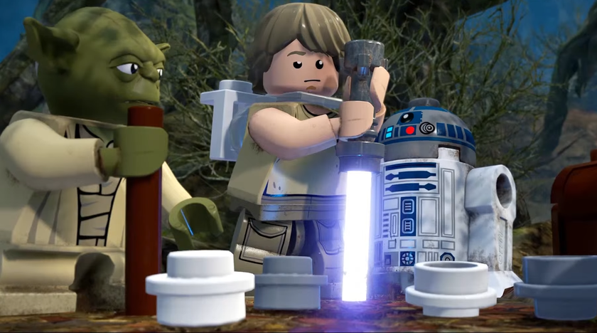 Yoda Luke and R2 in Lego form.