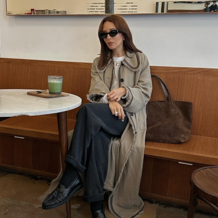 Jeans with loafers outfits