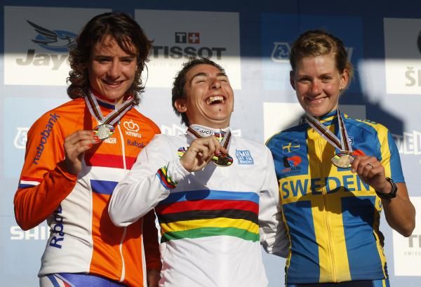 Marianne Vos (Netherlands) and Emma Johansson (Sweden) couldn't top Giorgia Bronzini (Italy) on the day.