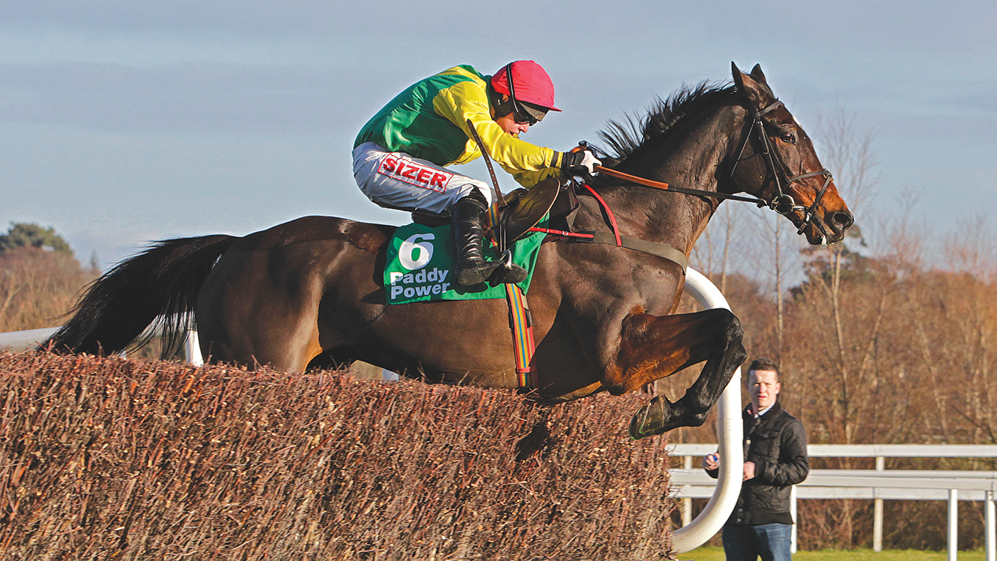 HAH305.interviewHdeBromhead.sizing_europe_pa_15432775.jpg