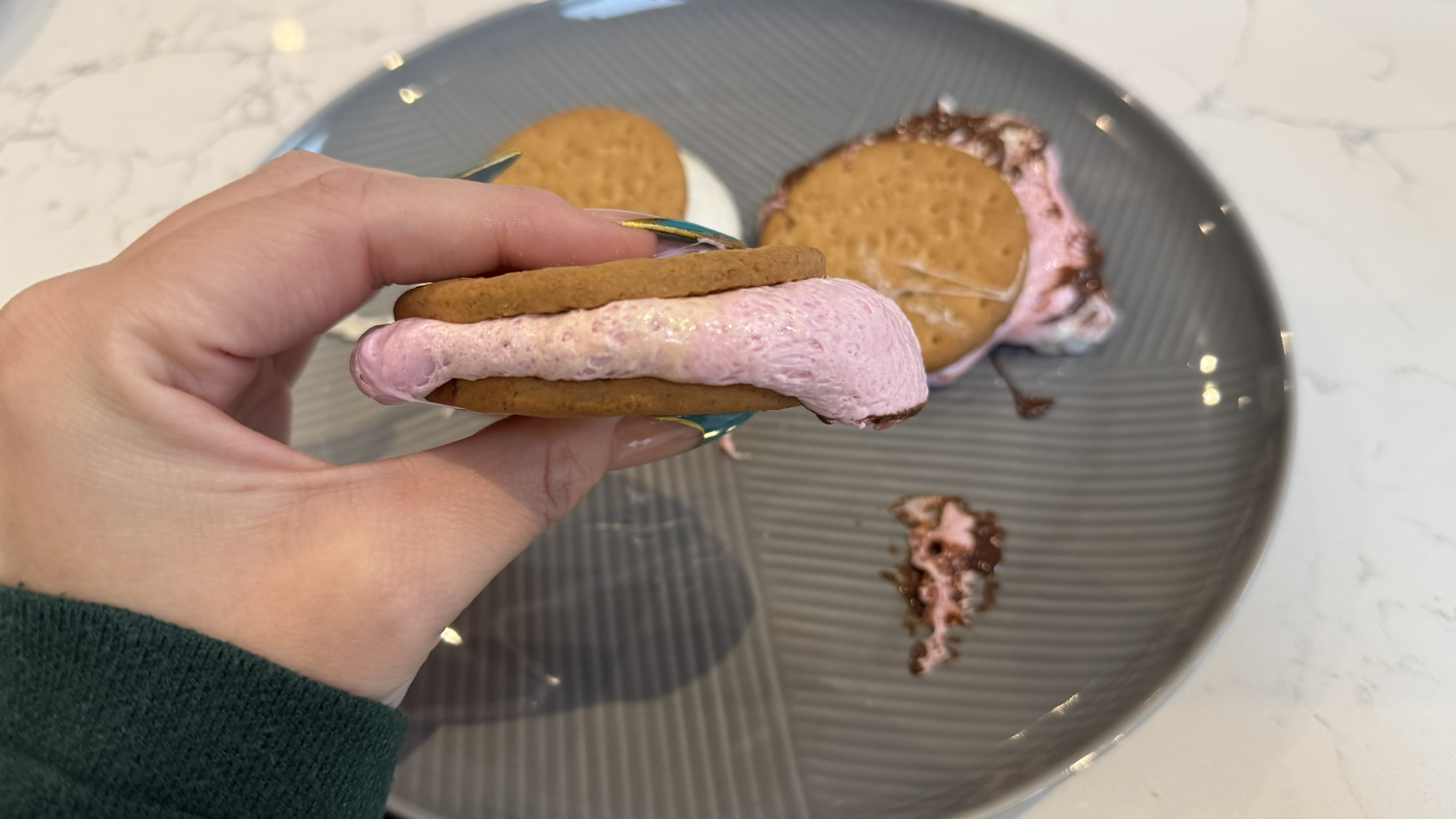 Air fryer s&#039;mores