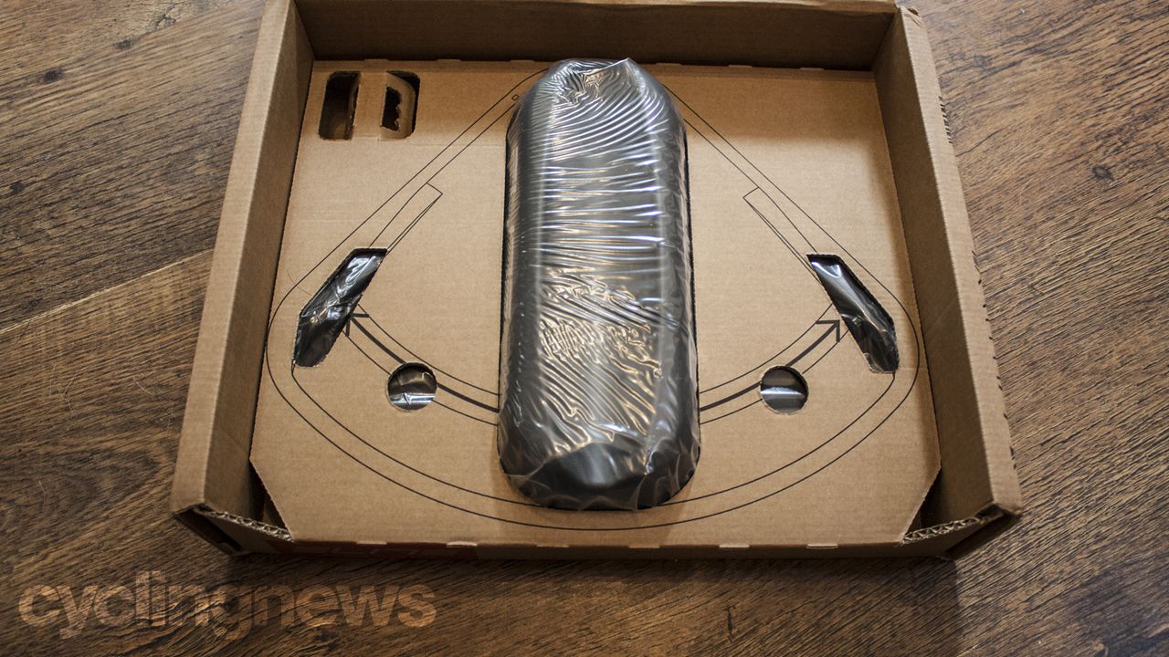 Elite Sterzo smart steering plate