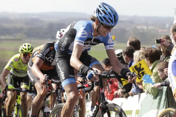 Johan Van Summeren (Garmin - Barracuda) fights his way up the Patersberg