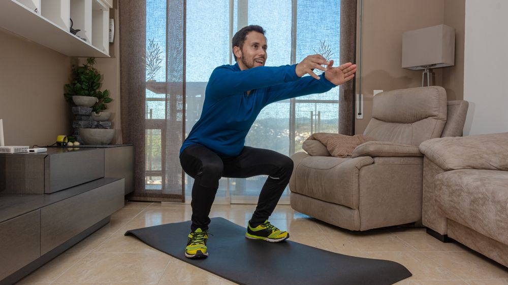 This Home Workout For Beginners Is A Great Way To Start A Fitness Kick