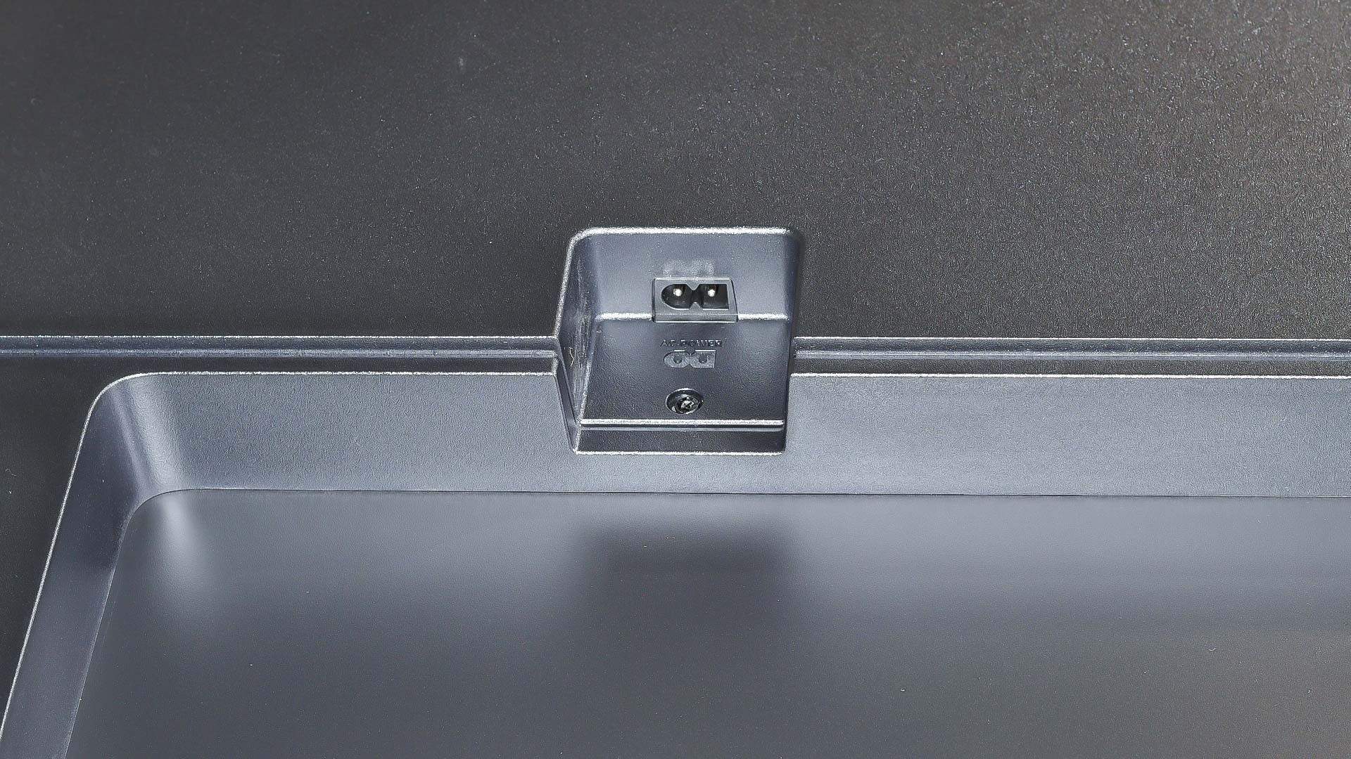 Vizio Quantum Pro ports