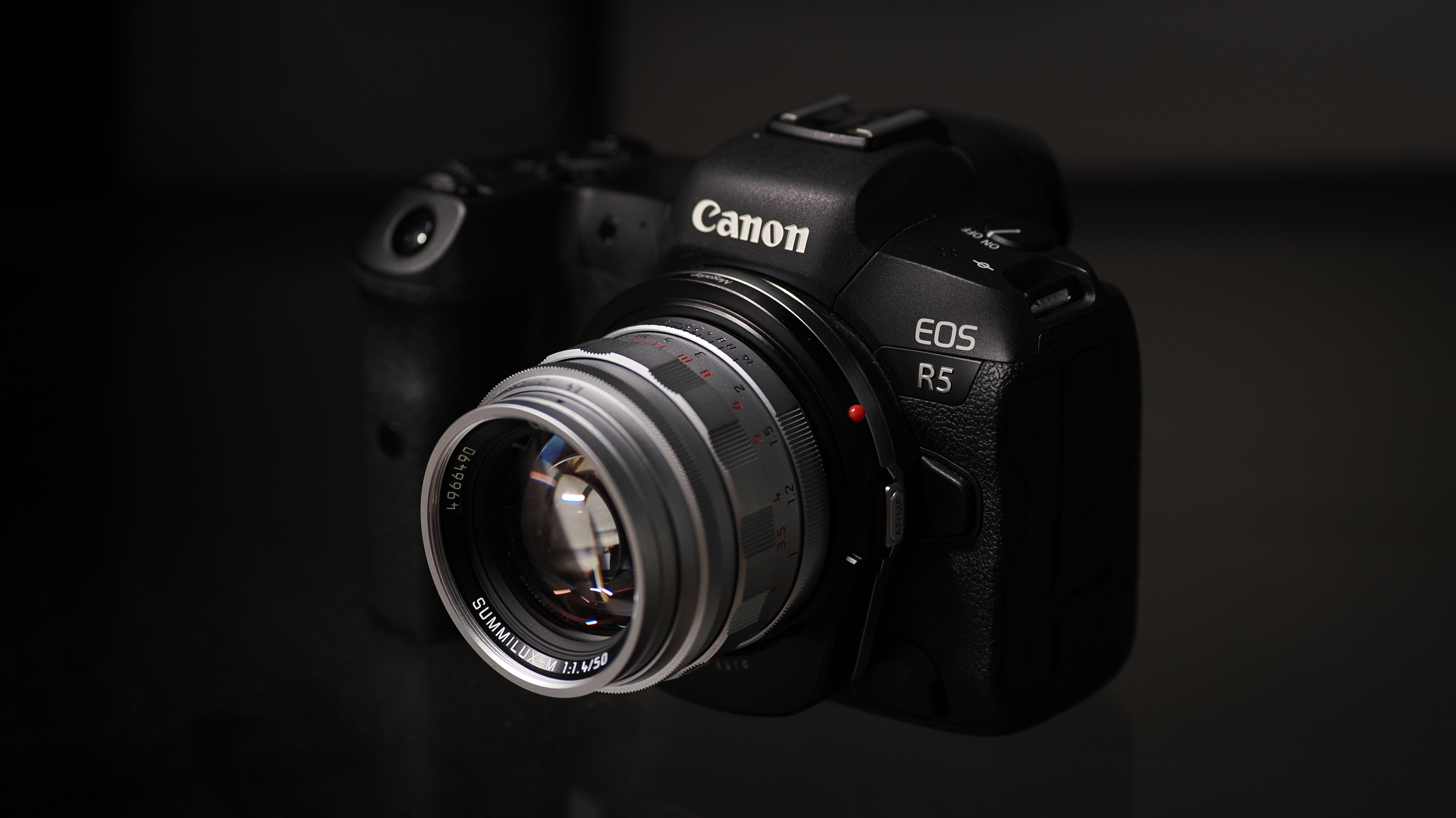 Canon EOS R5 with the Megadap M2RF adapter, mounting a Leica M lens
